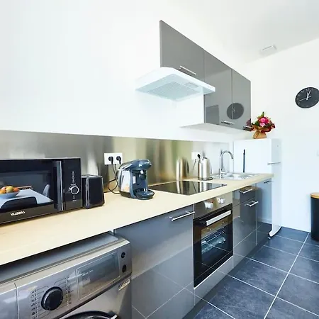 2 Pieces Cosy, Tram En Face, Wi-Fi Rapide Mülhausen